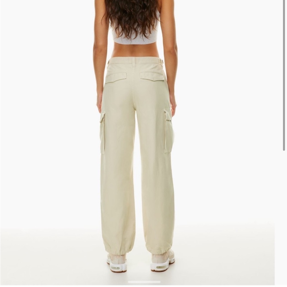 Aritzia TNA Supply Beige Cargo Pant Size 0 - Picture 3 of 15